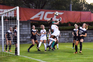 In Syracuse's Sept. 21 matchup wtih Wake Forest, the Orange went 0-for-5 on corner kicks as well.