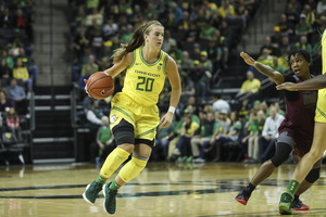 The Oregon Ducks come into the Carrier Dome as the top team in college basketball. 