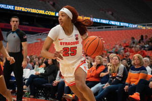 Syracuse will attempt to achieve back-to-back wins over ranked opponents when it plays away to Notre Dame on Sunday. The Orange lost to the Fighting Irish 72-56 on Jan. 15