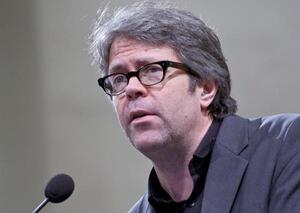 Jonathan Franzen, author of award-winning novel, The Corrections, spoke to students and staff Tuesday night in Hendricks Chapel at 7